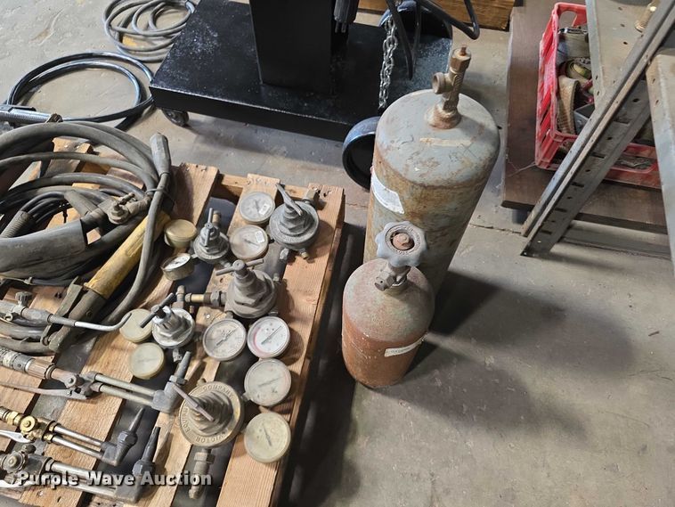 image for item EV2110 Welding equipment Tools