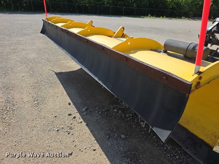 image for item EV2118 Henke snow plow