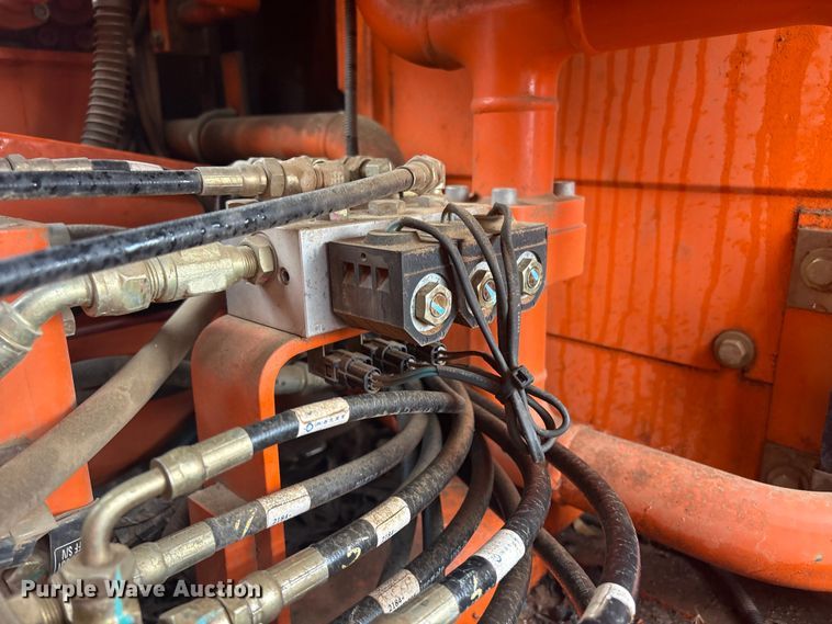 image for item EV2893 2009 Daewoo SOLAR255LC-V excavator