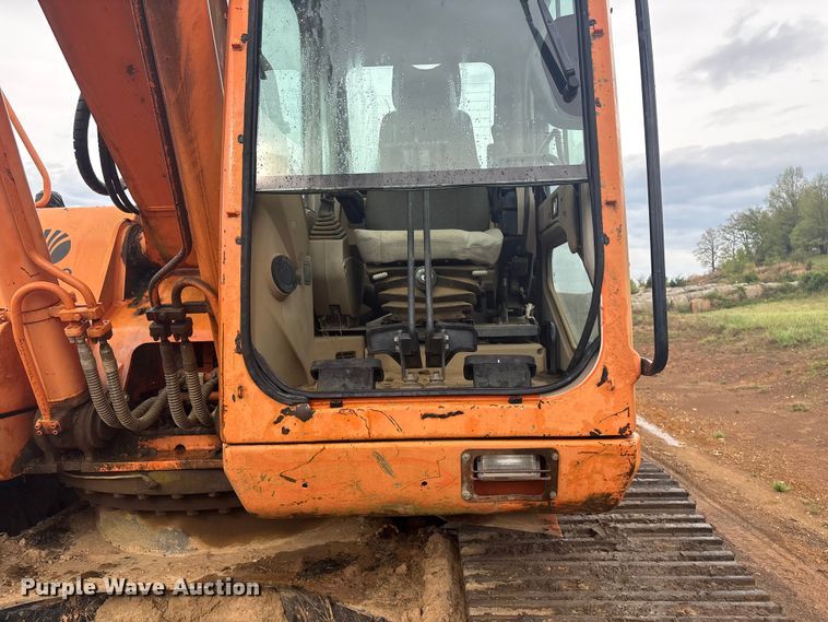 image for item EV2893 2009 Daewoo SOLAR255LC-V excavator