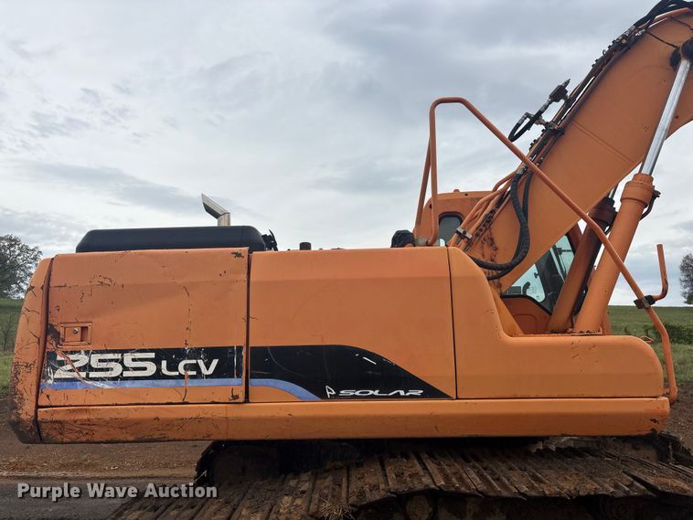 image for item EV2893 2009 Daewoo SOLAR255LC-V excavator