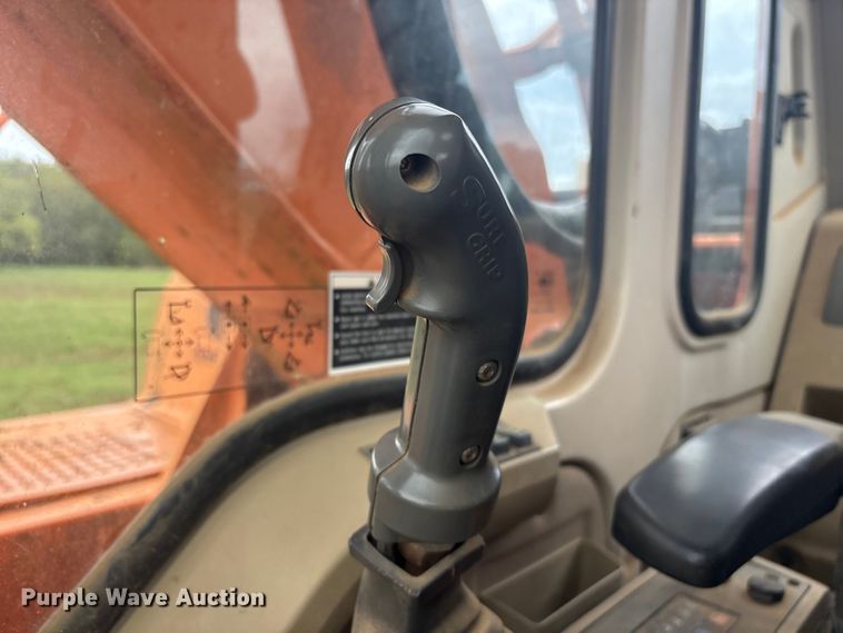 image for item EV2893 2009 Daewoo SOLAR255LC-V excavator
