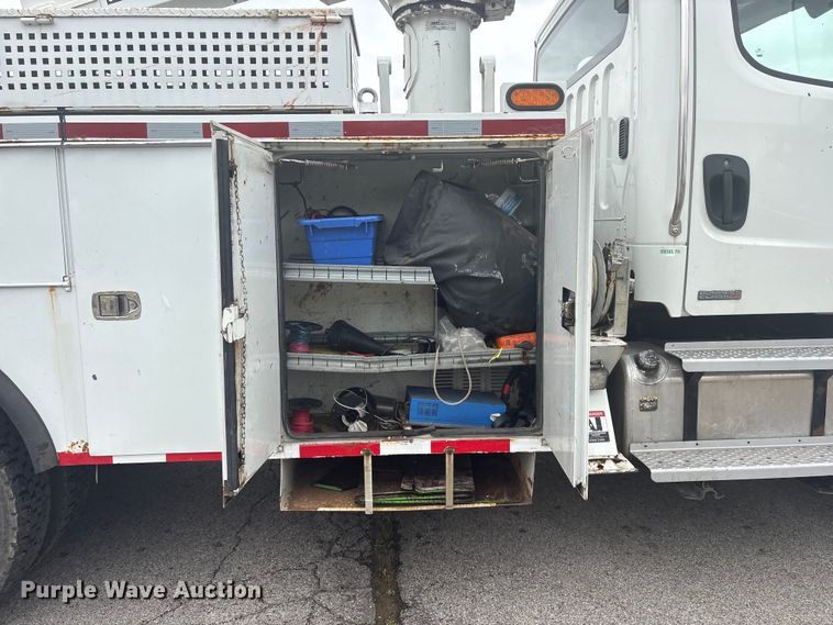 image for item EV2930 2009 Freightliner M2 Business Class bucket truck