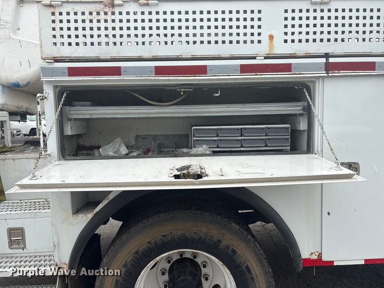 image for item EV2930 2009 Freightliner M2 Business Class bucket truck