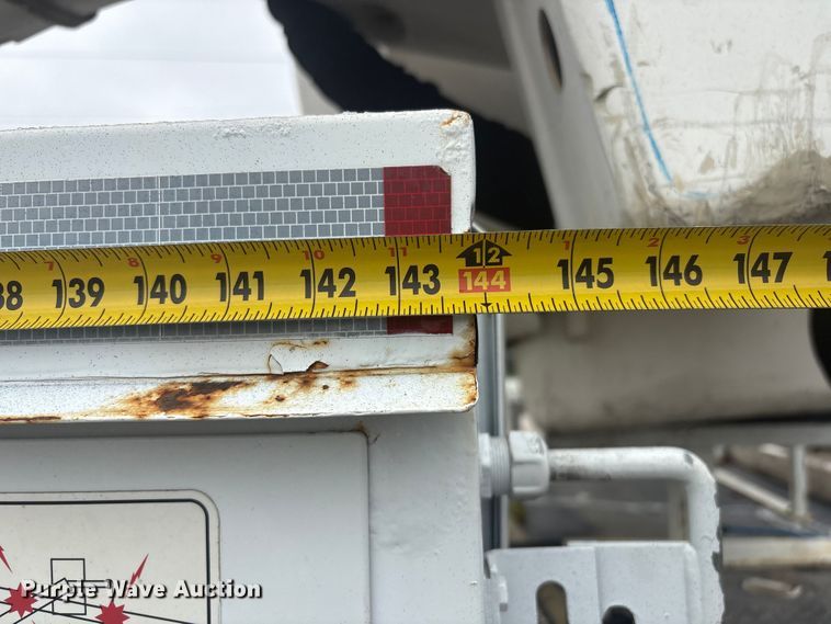 image for item EV2930 2009 Freightliner M2 Business Class bucket truck