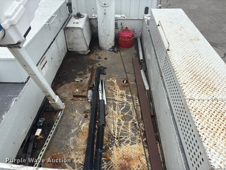 image for item EV2930 2009 Freightliner M2 Business Class bucket truck