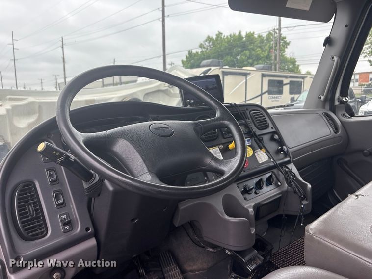 image for item EV2930 2009 Freightliner M2 Business Class bucket truck