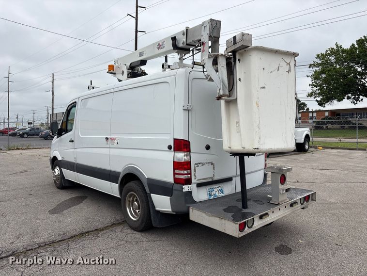 image for item EV2931 2015 Mercedes-benz Sprinter 3500  bucket van
