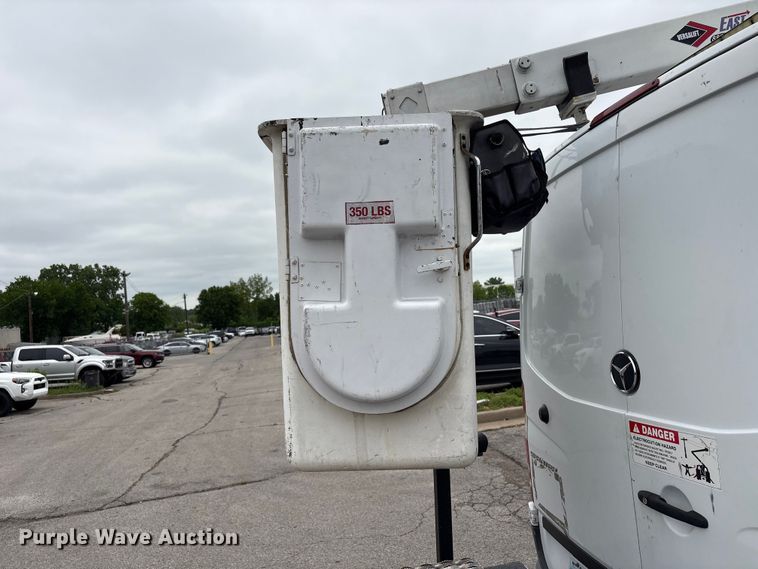 image for item EV2931 2015 Mercedes-benz Sprinter 3500  bucket van