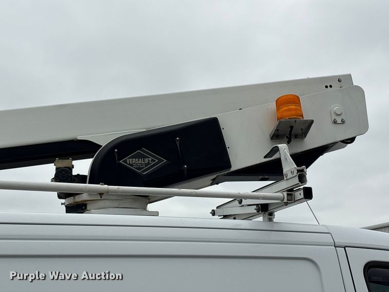 image for item EV2931 2015 Mercedes-benz Sprinter 3500  bucket van