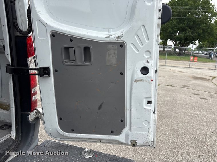 image for item EV2931 2015 Mercedes-benz Sprinter 3500  bucket van