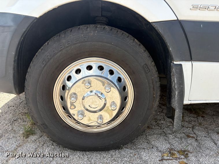 image for item EV2931 2015 Mercedes-benz Sprinter 3500  bucket van