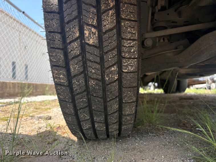 image for item EV2931 2015 Mercedes-benz Sprinter 3500  bucket van