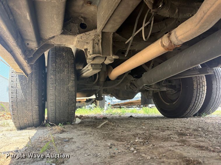 image for item EV2931 2015 Mercedes-benz Sprinter 3500  bucket van