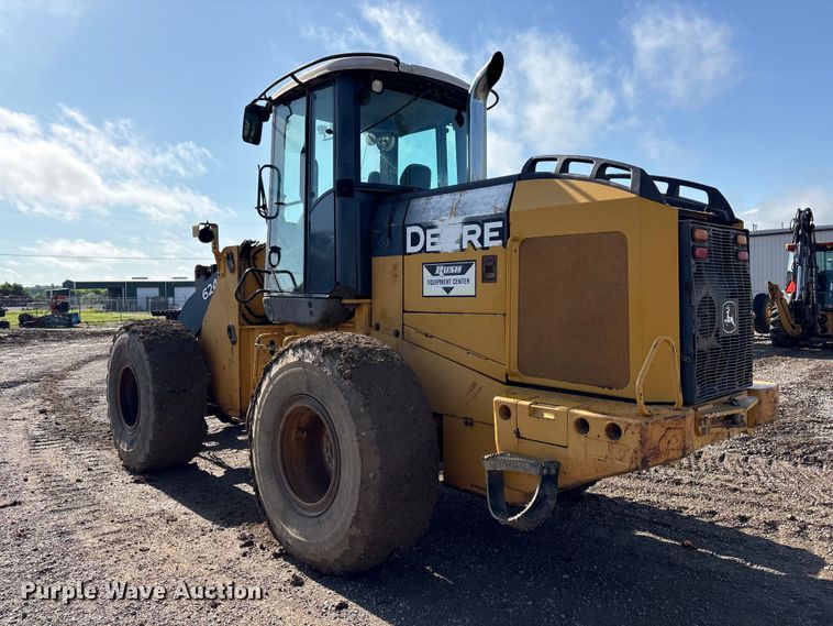 image for item EV2932 2006 John Deere 624J wheel loader
