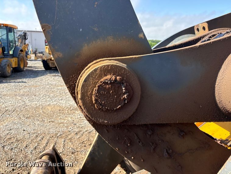image for item EV2932 2006 John Deere 624J wheel loader