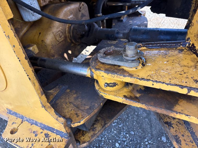 image for item EV2932 2006 John Deere 624J wheel loader