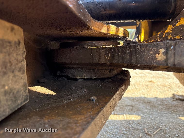 image for item EV2932 2006 John Deere 624J wheel loader