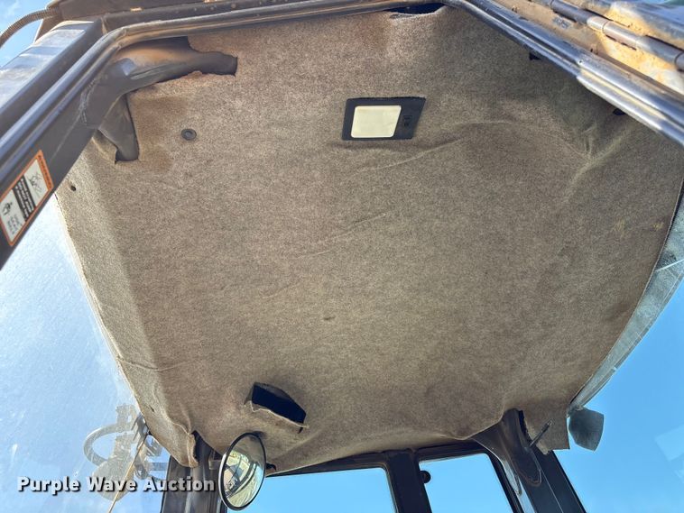 image for item EV2932 2006 John Deere 624J wheel loader