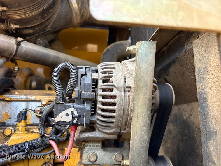 image for item EV2932 2006 John Deere 624J wheel loader