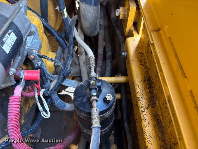 image for item EV2932 2006 John Deere 624J wheel loader