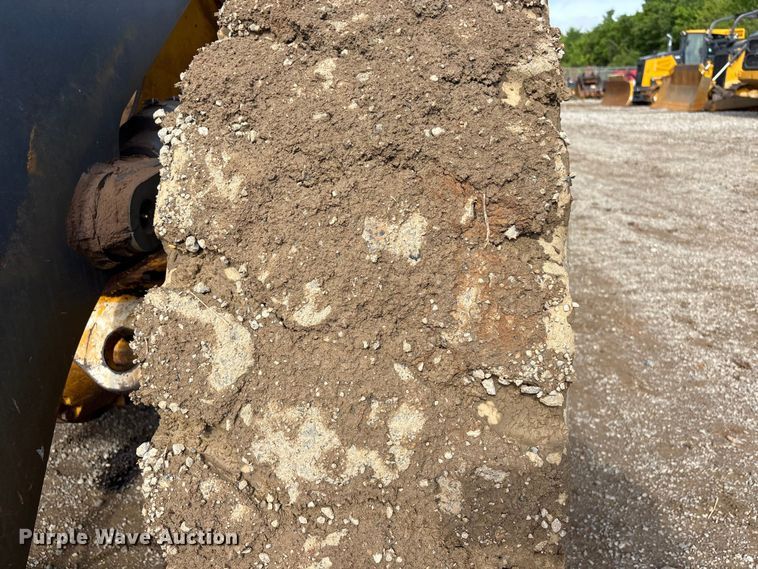 image for item EV2932 2006 John Deere 624J wheel loader