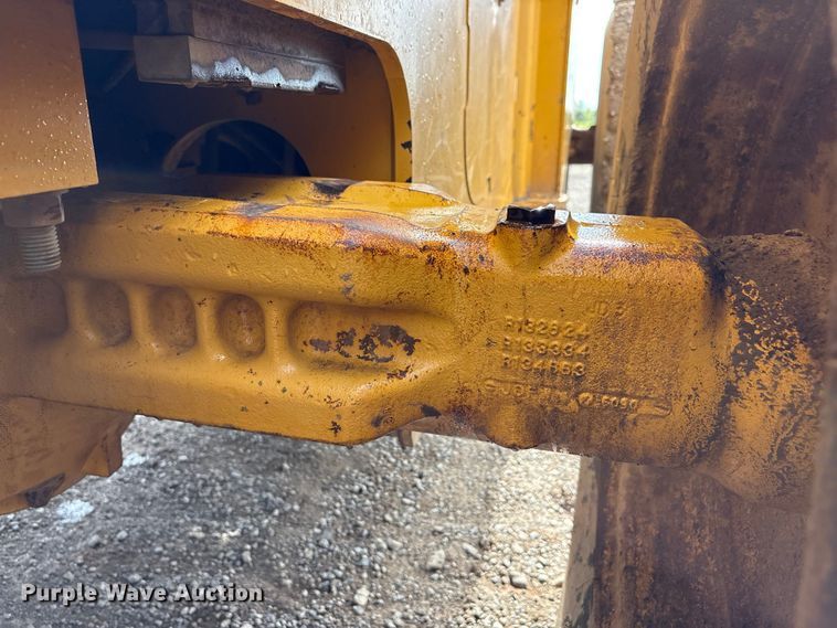 image for item EV2932 2006 John Deere 624J wheel loader