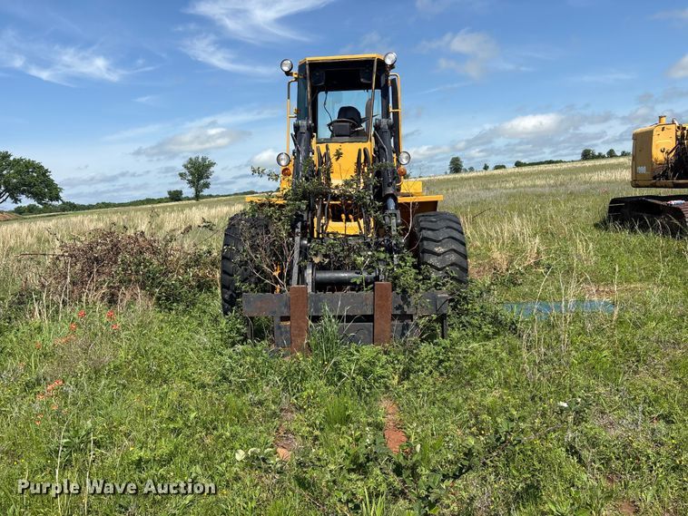 image for item EV2933 1988 Caterpillar IT28-B wheel loader