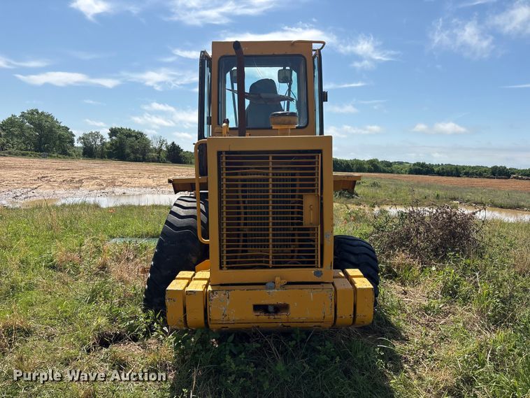 image for item EV2933 1988 Caterpillar IT28-B wheel loader