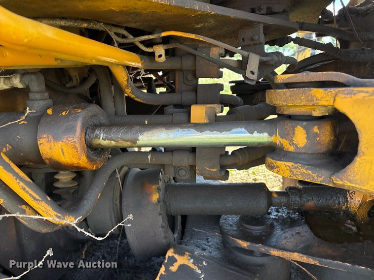 image for item EV2933 1988 Caterpillar IT28-B wheel loader