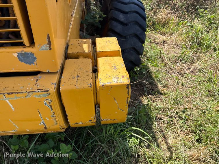 image for item EV2933 1988 Caterpillar IT28-B wheel loader