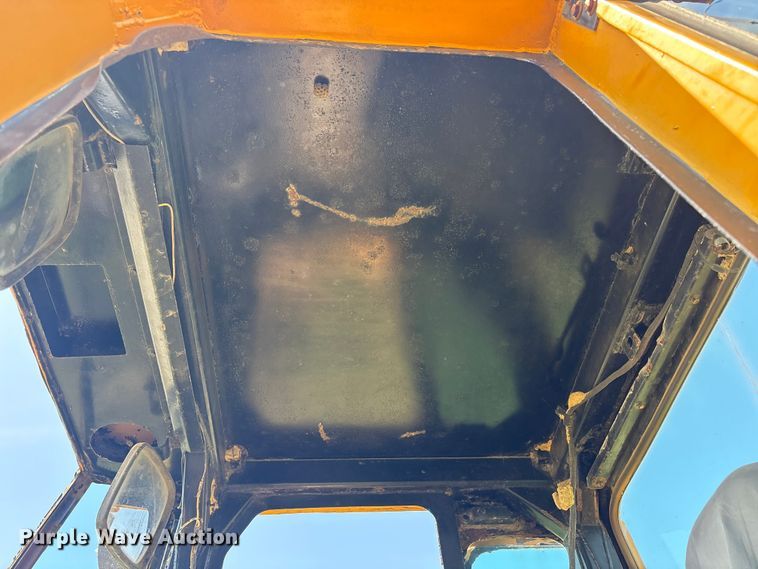 image for item EV2933 1988 Caterpillar IT28-B wheel loader