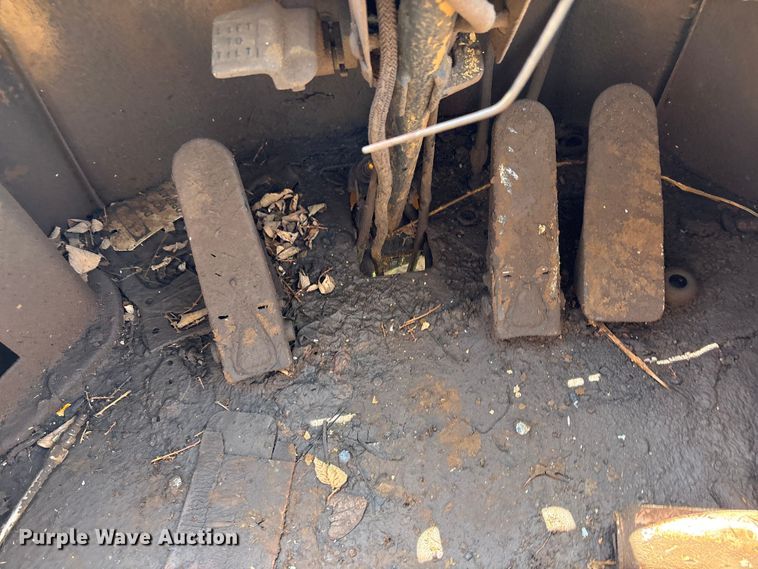 image for item EV2933 1988 Caterpillar IT28-B wheel loader