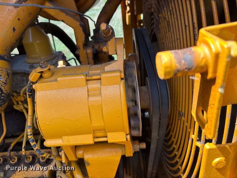 image for item EV2933 1988 Caterpillar IT28-B wheel loader
