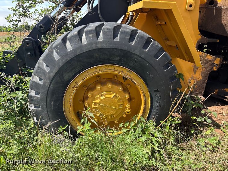 image for item EV2933 1988 Caterpillar IT28-B wheel loader