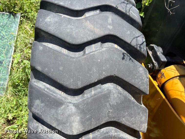 image for item EV2933 1988 Caterpillar IT28-B wheel loader