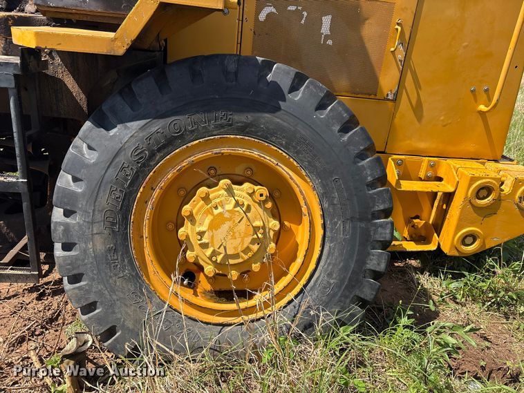 image for item EV2933 1988 Caterpillar IT28-B wheel loader