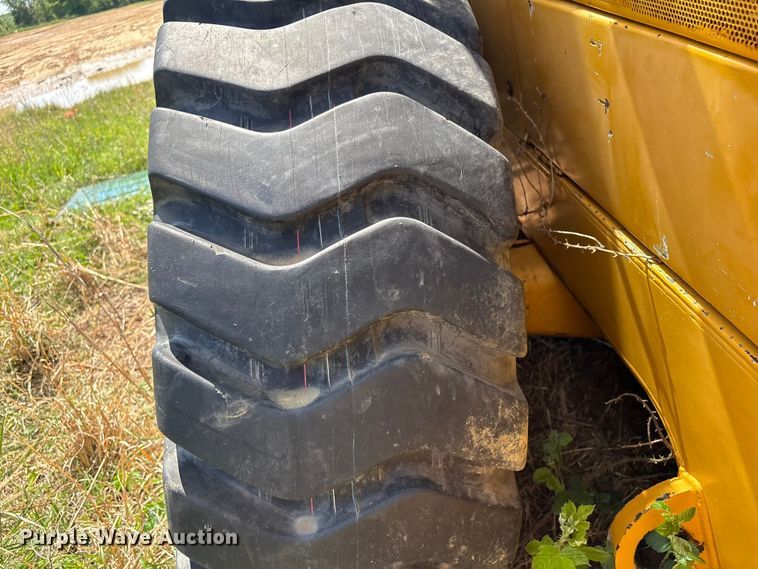 image for item EV2933 1988 Caterpillar IT28-B wheel loader
