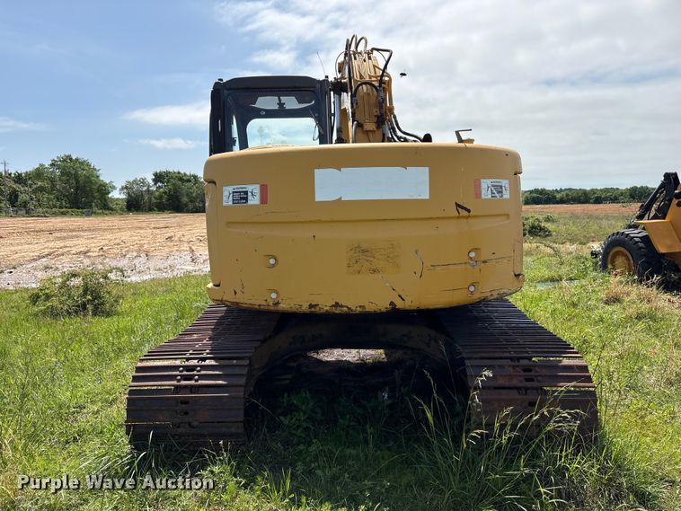 image for item EV2934 2006 John Deere 135C RTS excavator