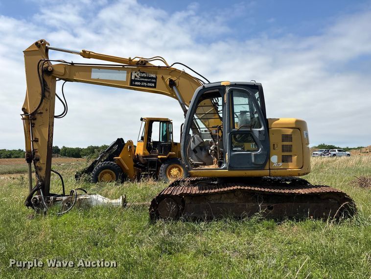 image for item EV2934 2006 John Deere 135C RTS excavator