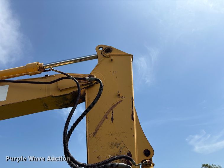 image for item EV2934 2006 John Deere 135C RTS excavator