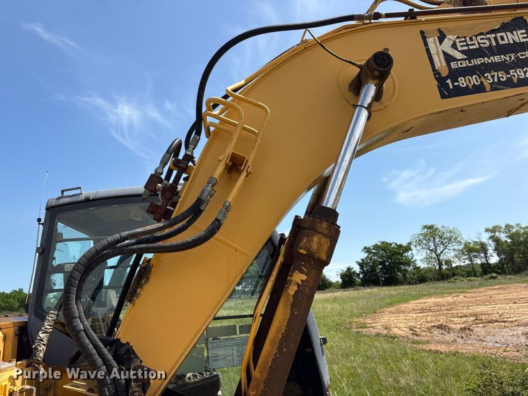image for item EV2934 2006 John Deere 135C RTS excavator