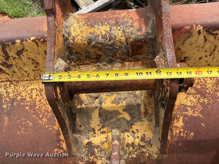 image for item EV2934 2006 John Deere 135C RTS excavator