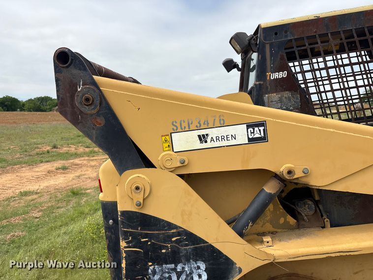 image for item EV2935 2006 Caterpillar 252B skid steer loader