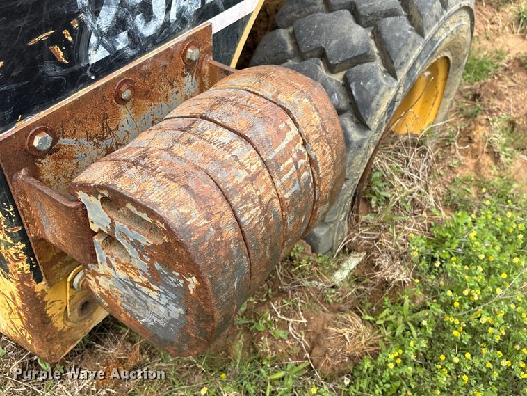 image for item EV2935 2006 Caterpillar 252B skid steer loader
