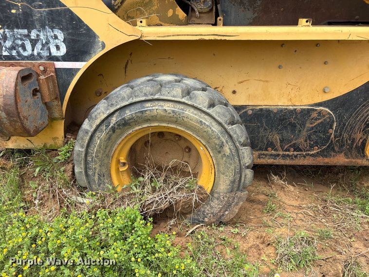 image for item EV2935 2006 Caterpillar 252B skid steer loader