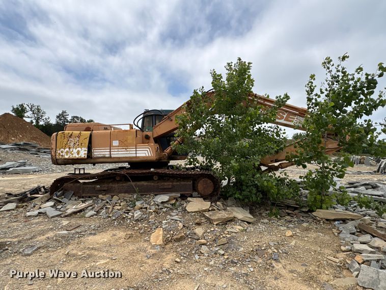 image for item EV2936 1998 Case 9030B excavator