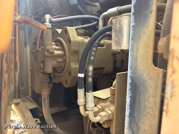image for item EV2936 1998 Case 9030B excavator