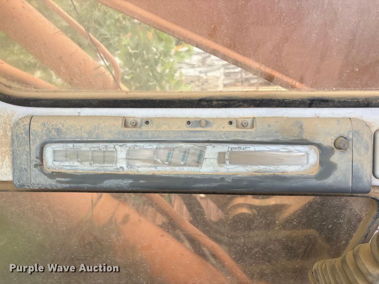 image for item EV2936 1998 Case 9030B excavator
