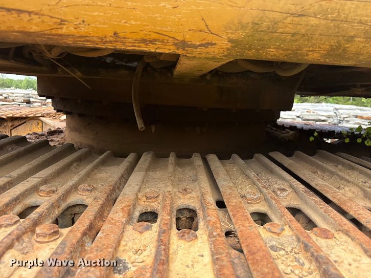 image for item EV2937 1994 790E LC excavator